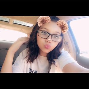 Meet your Posher, Keelee